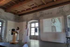 Premeny svadobnej bielej v pohybe